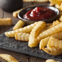 KRINKLE CUT FRIES