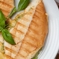 FRIED GREEN TOMATO BLT